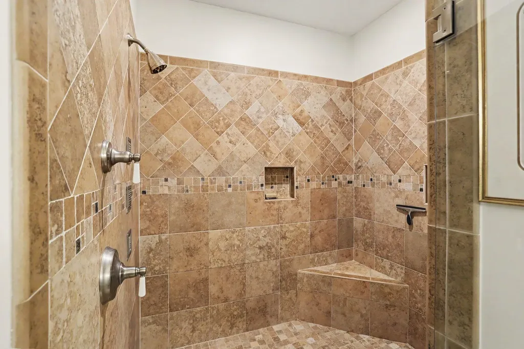 5543 N Red Pine Circle Texas Charter Township MI 49009