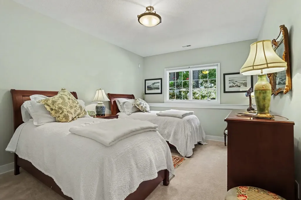 5543 N Red Pine Circle Texas Charter Township MI 49009