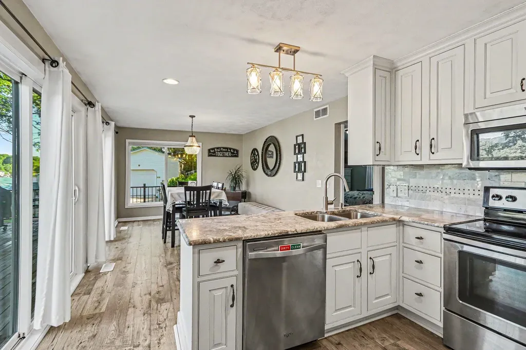 12144 S Sherman Lake Drive Ross Township MI 49012