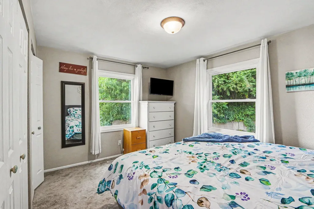 12144 S Sherman Lake Drive Ross Township MI 49012