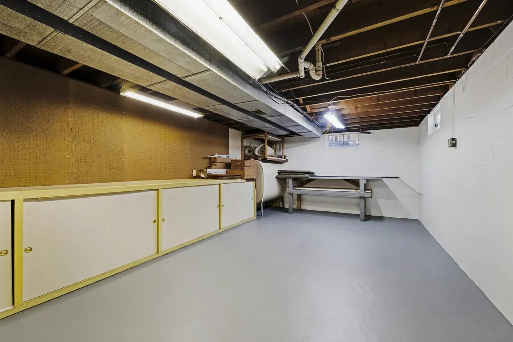 1061 Wedgewood Road St. Joseph Charter Township MI 49085