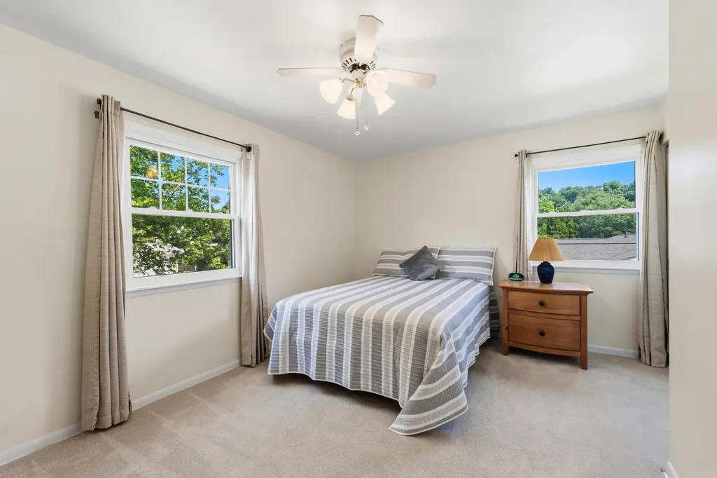 1818 Skyler Drive Kalamazoo City MI 49008