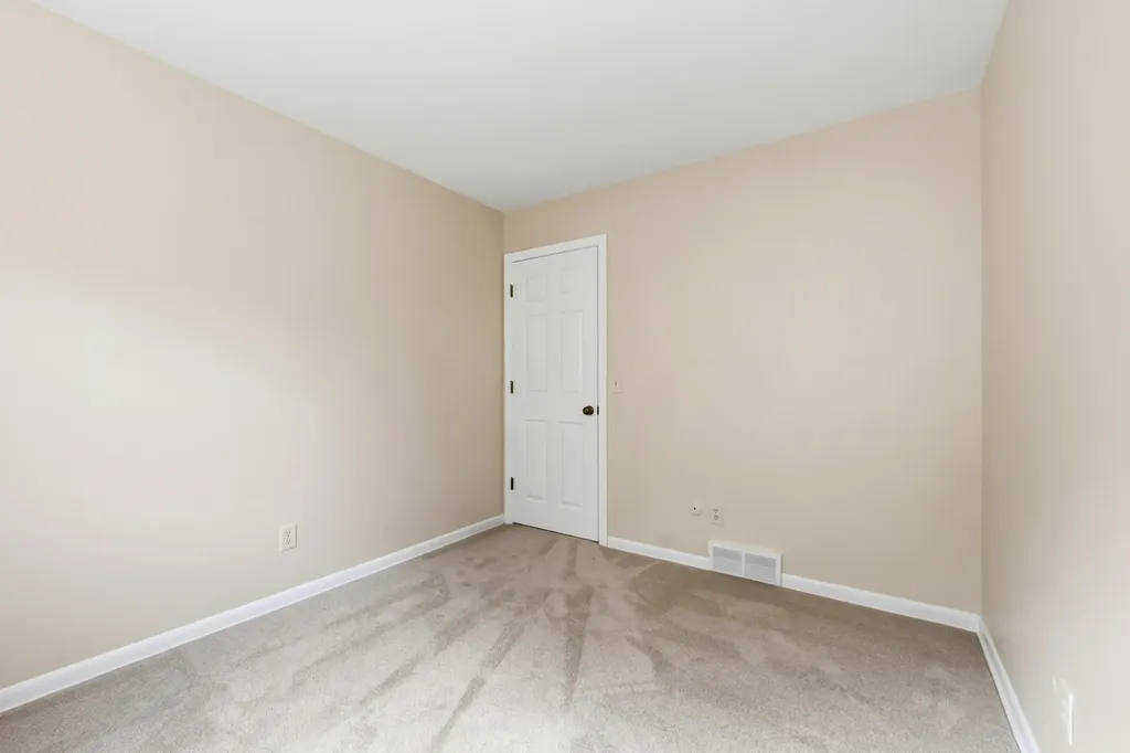 1818 Skyler Drive Kalamazoo City MI 49008