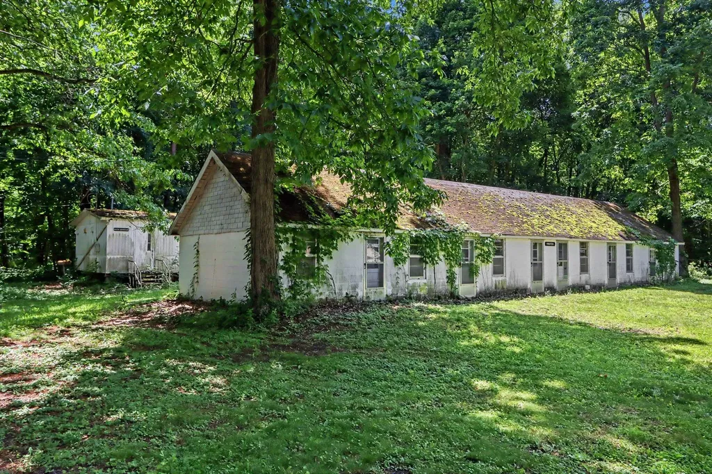 540 Grove Street Brady Township MI 49097