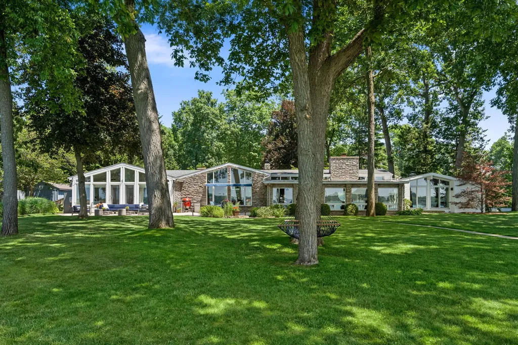 3052 Oakdale Avenue Ross Township MI 49060