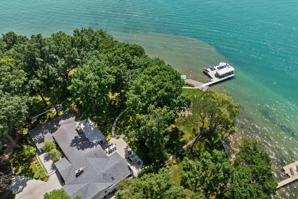 3052 Oakdale Avenue Ross Township MI 49060