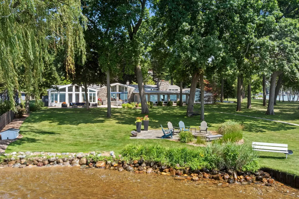 3052 Oakdale Avenue Ross Township MI 49060