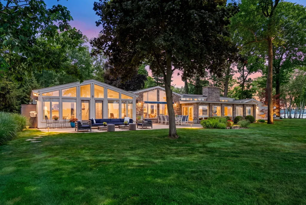 3052 Oakdale Avenue Ross Township MI 49060