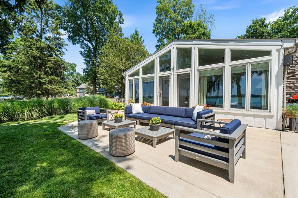 3052 Oakdale Avenue Ross Township MI 49060