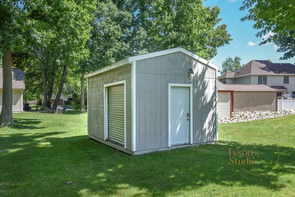 275 Jacaranda Drive Battle Creek City MI 49015