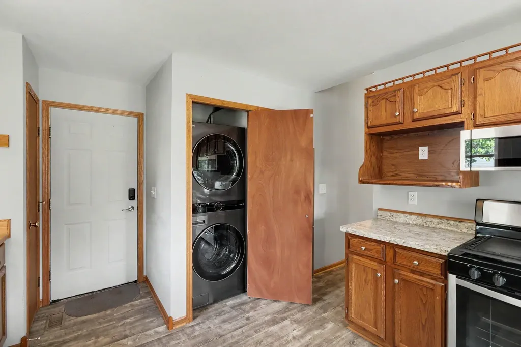 31421 64th Avenue Antwerp Township MI 49065