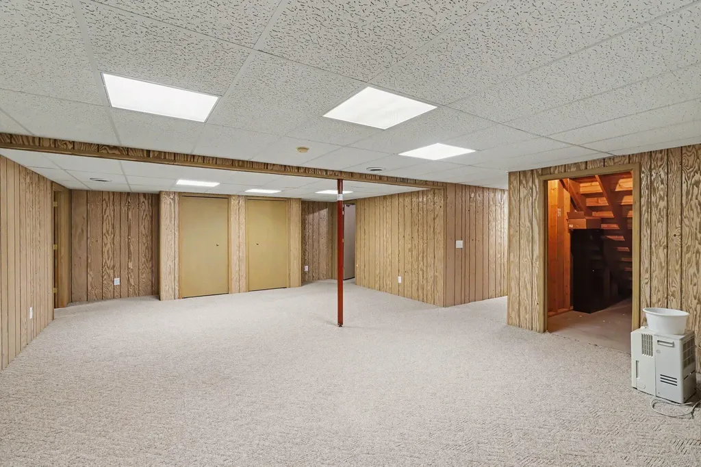 31421 64th Avenue Antwerp Township MI 49065