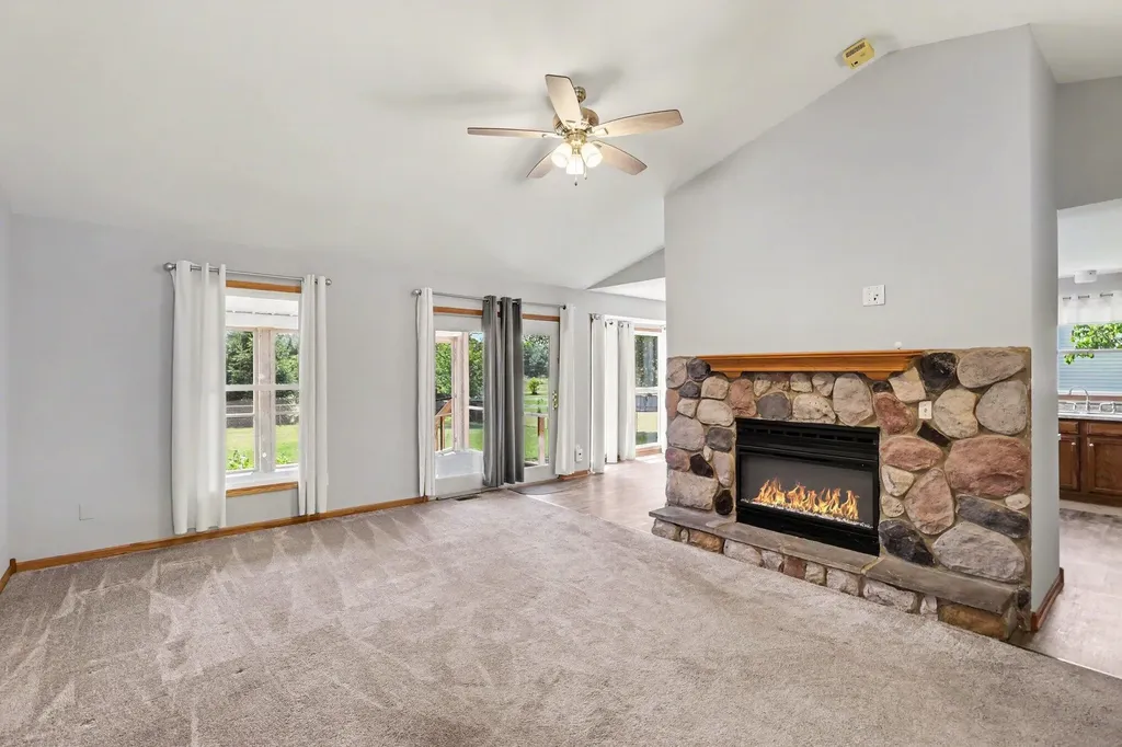 31421 64th Avenue Antwerp Township MI 49065