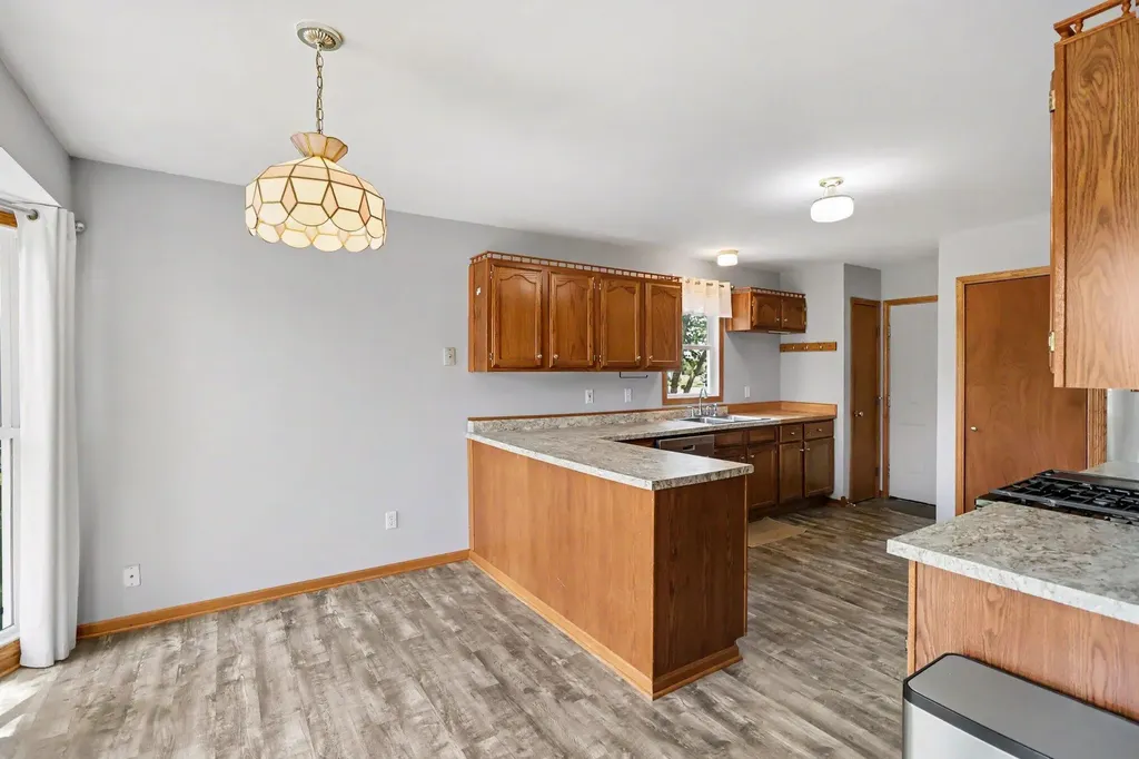 31421 64th Avenue Antwerp Township MI 49065