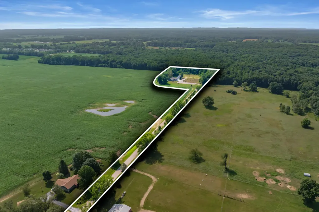 315 Prairiewood Drive Otsego Township MI 49078