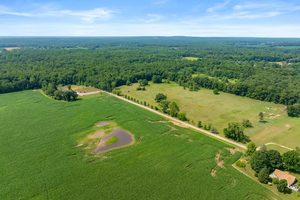315 Prairiewood Drive Otsego Township MI 49078