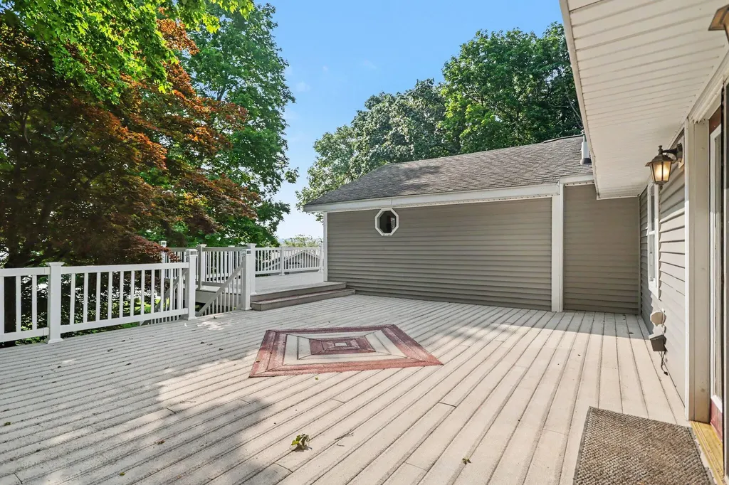 58881 Yeatter Road Colon Township MI 49040
