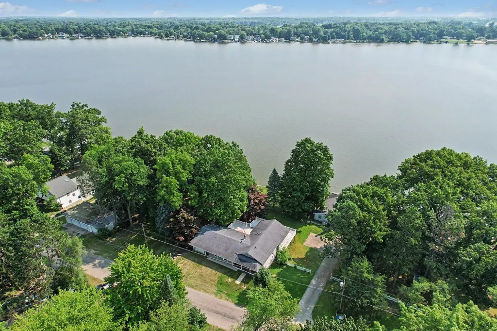 58881 Yeatter Road Colon Township MI 49040
