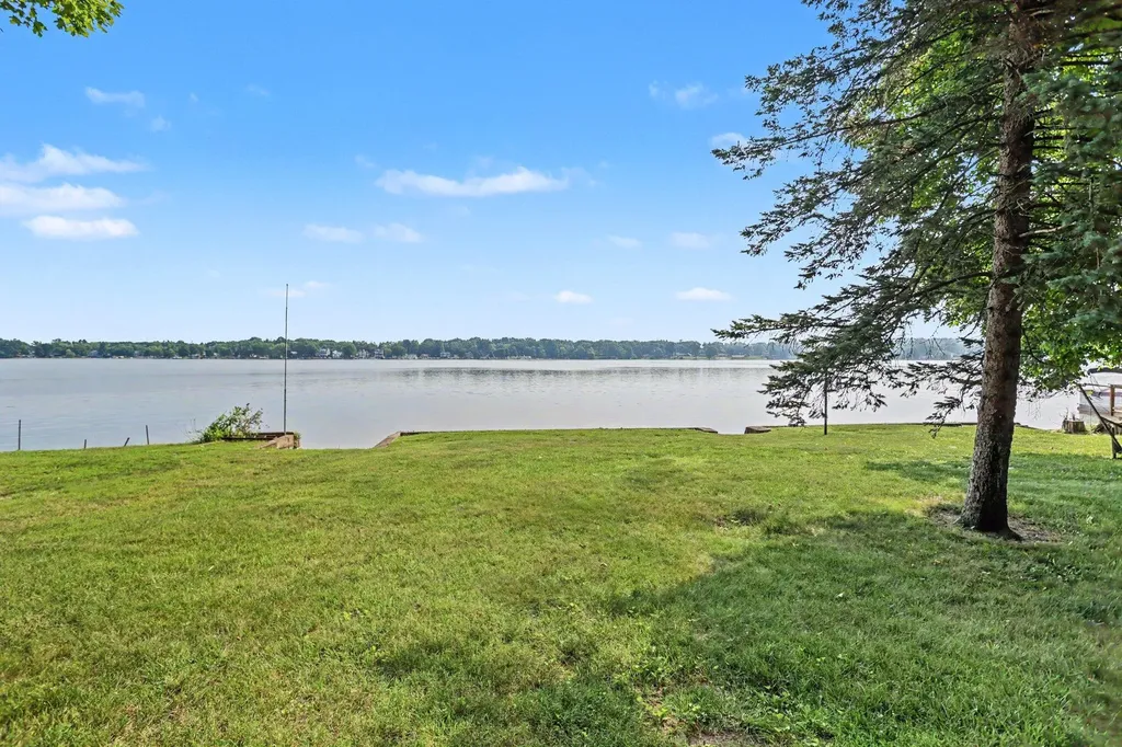 58881 Yeatter Road Colon Township MI 49040