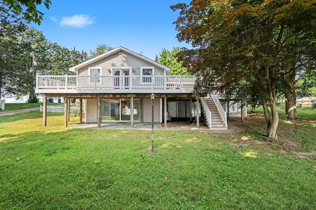 58881 Yeatter Road Colon Township MI 49040