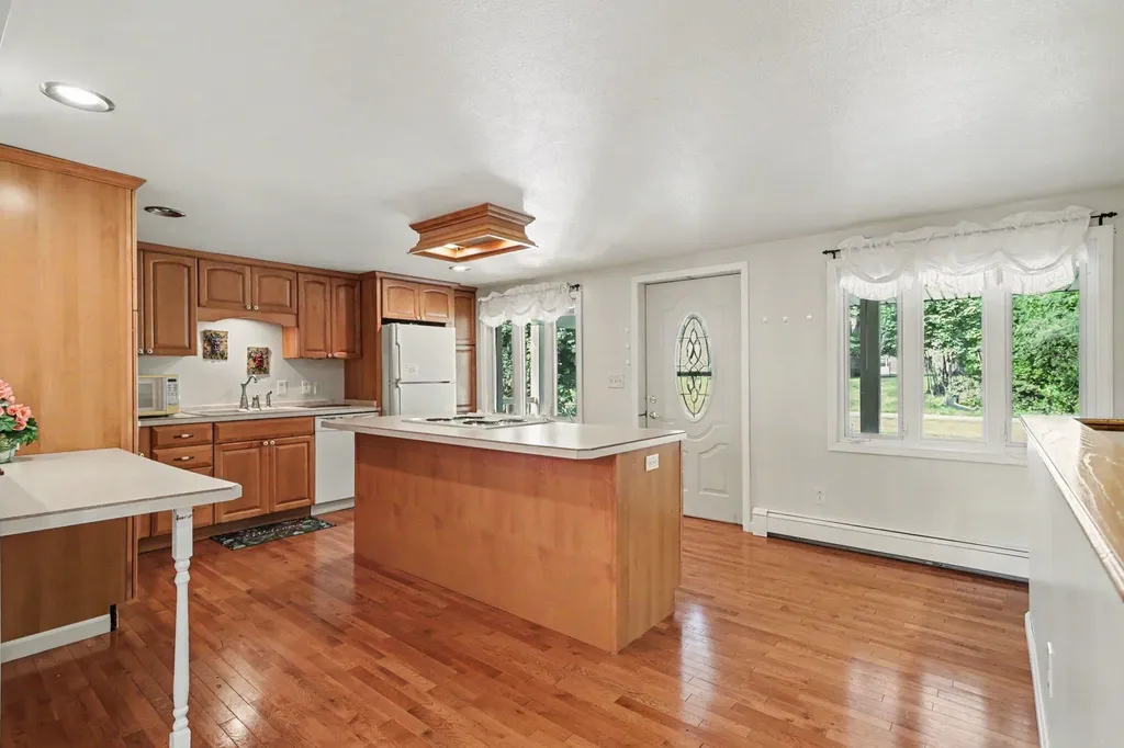 58881 Yeatter Road Colon Township MI 49040