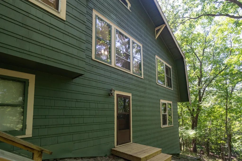 2125 Ridge Road Kalamazoo City MI 49008