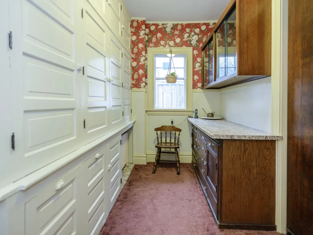 204 Monroe Street Kalamazoo City MI 49006