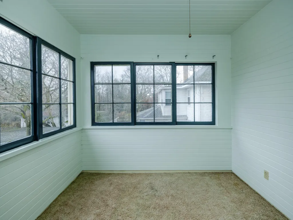 204 Monroe Street Kalamazoo City MI 49006