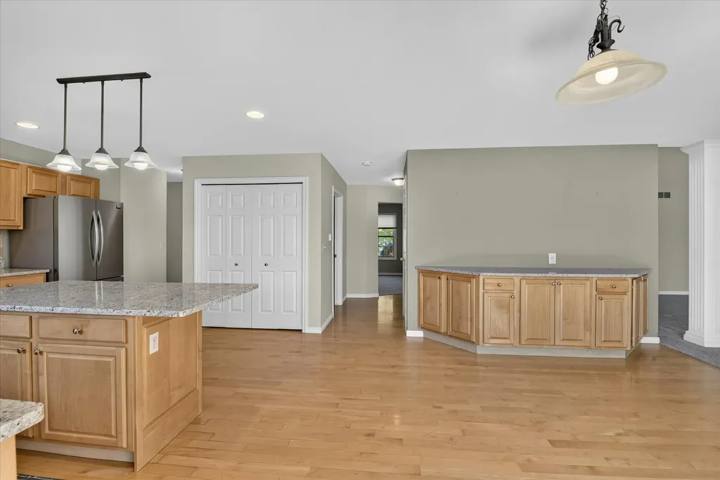 1041 Bicentennial Parkway Pittsfield Charter Township MI 48108
