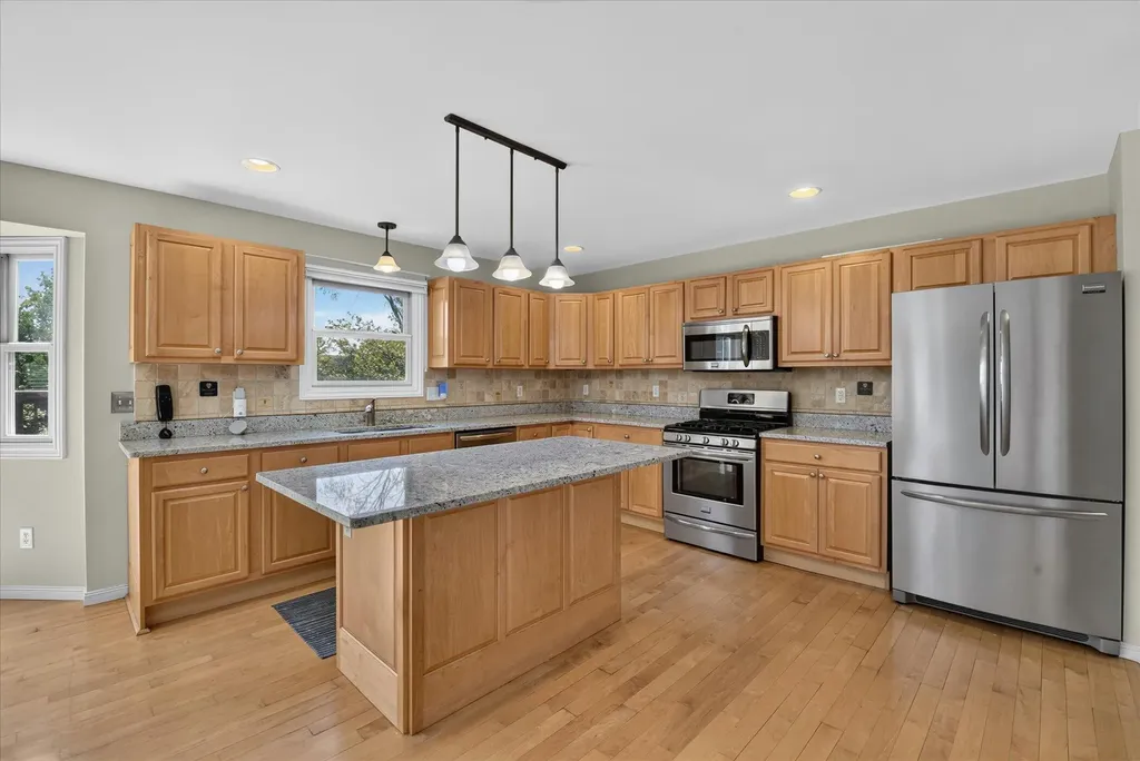 1041 Bicentennial Parkway Pittsfield Charter Township MI 48108