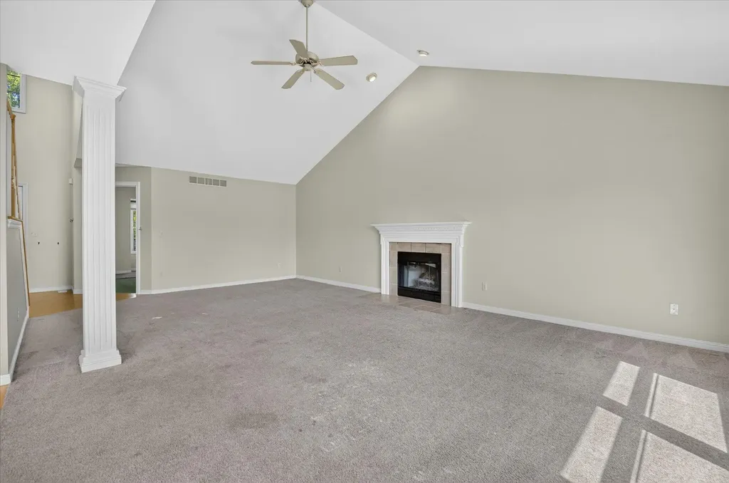 1041 Bicentennial Parkway Pittsfield Charter Township MI 48108