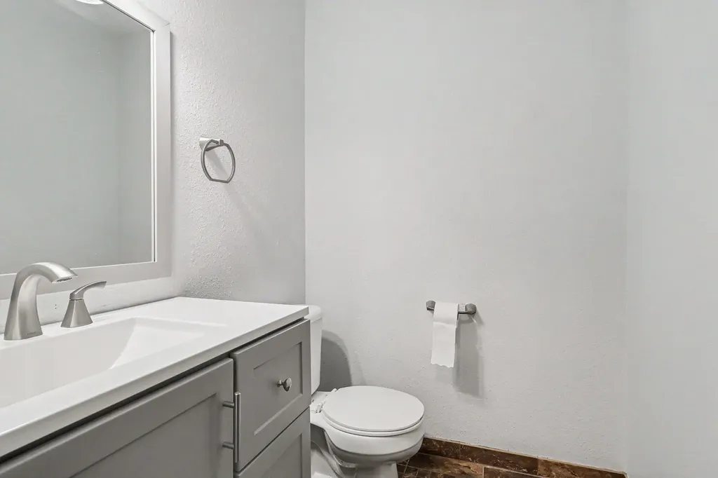 714 Fraser Grove Schoolcraft Township MI 49097