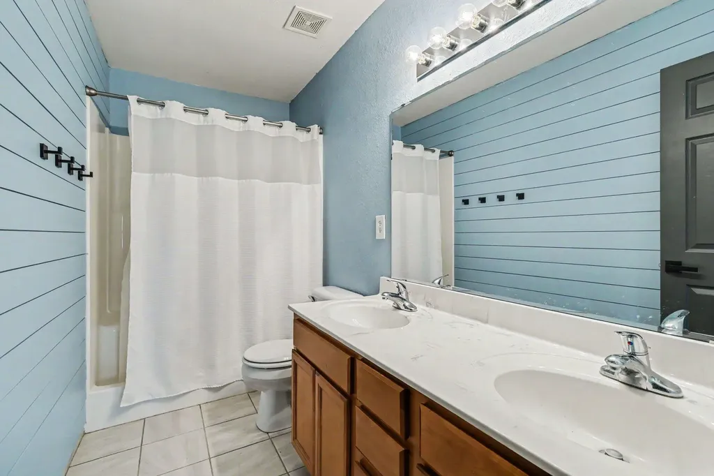 714 Fraser Grove Schoolcraft Township MI 49097