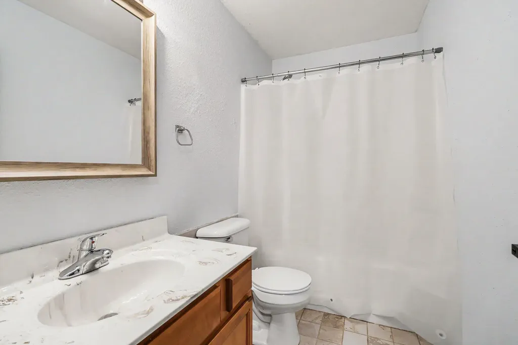 714 Fraser Grove Schoolcraft Township MI 49097