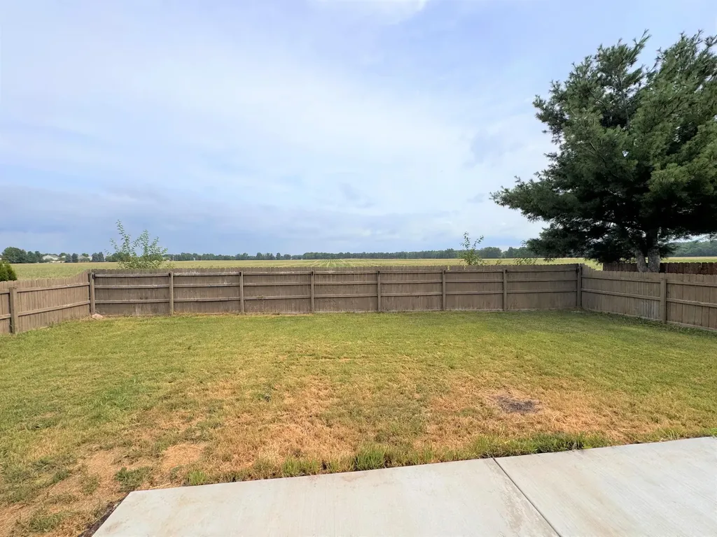 714 Fraser Grove Schoolcraft Township MI 49097