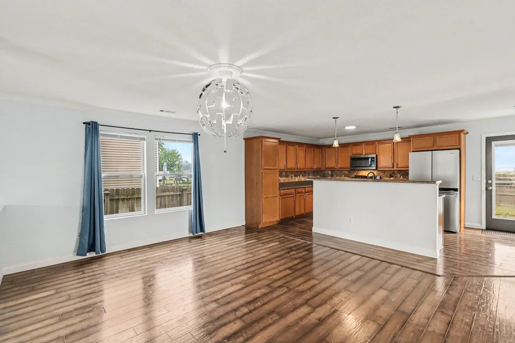 714 Fraser Grove Schoolcraft Township MI 49097
