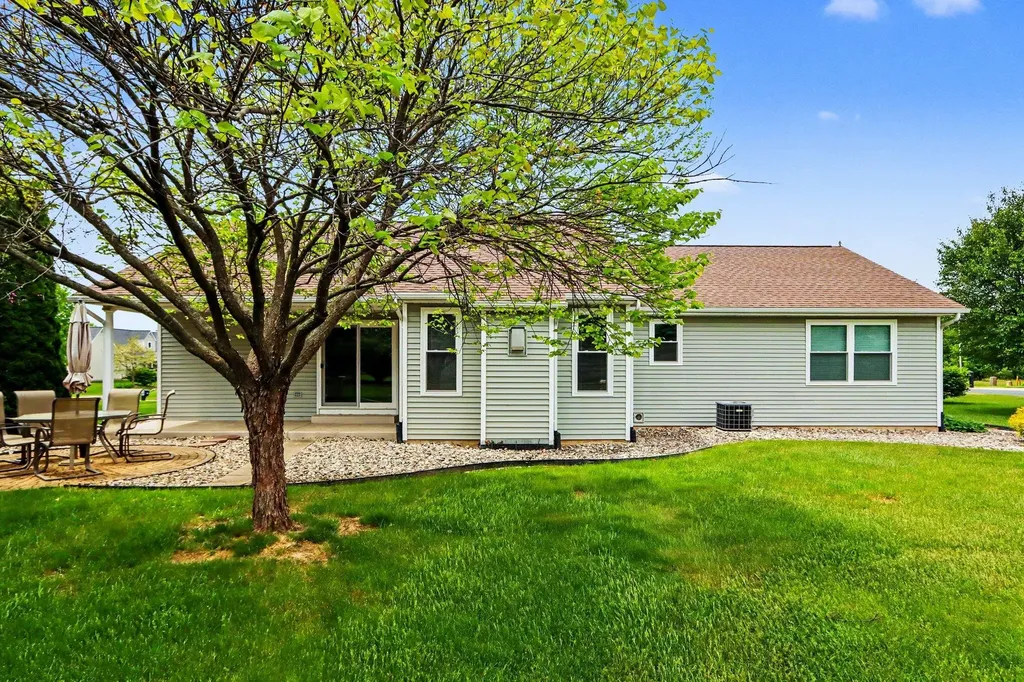 4422 Autumn Joy Street Comstock Charter Township MI 49053