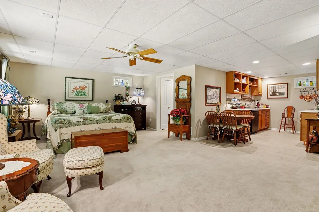 8775 W S Avenue Texas Charter Township MI 49087