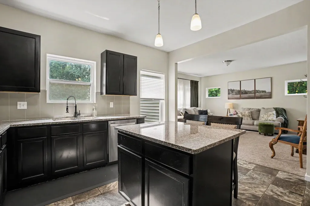 345 Beymoure Street Oshtemo Charter Township MI 49009