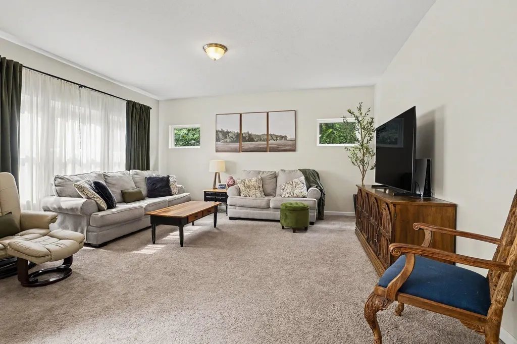 345 Beymoure Street Oshtemo Charter Township MI 49009