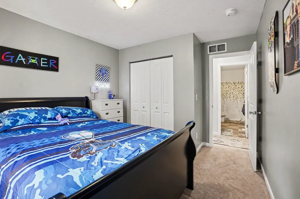 345 Beymoure Street Oshtemo Charter Township MI 49009