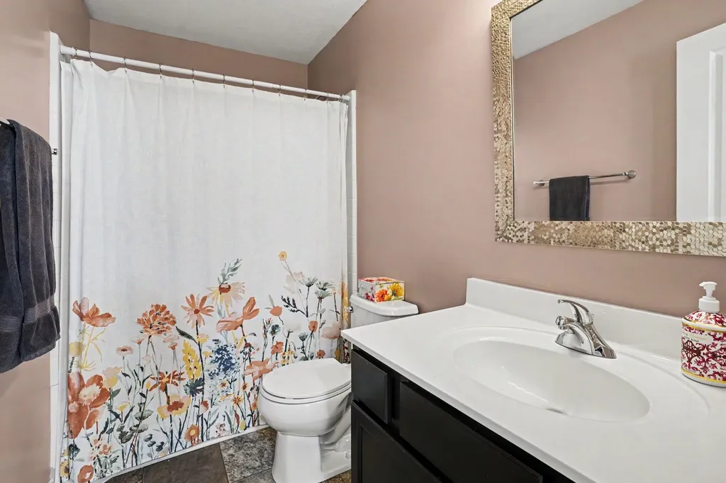 345 Beymoure Street Oshtemo Charter Township MI 49009