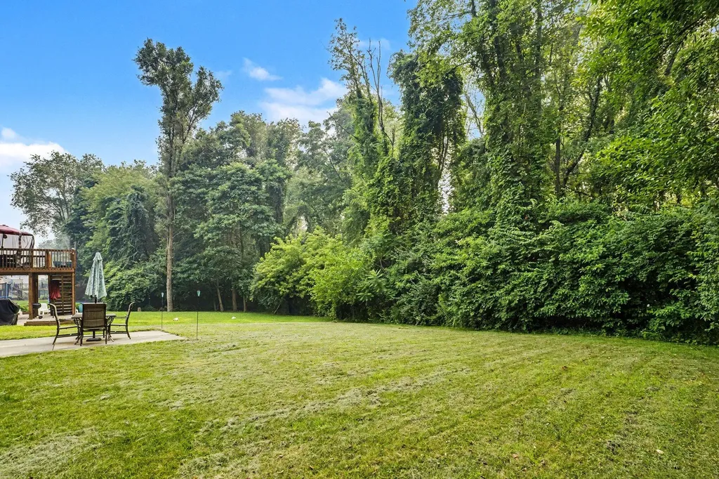 345 Beymoure Street Oshtemo Charter Township MI 49009