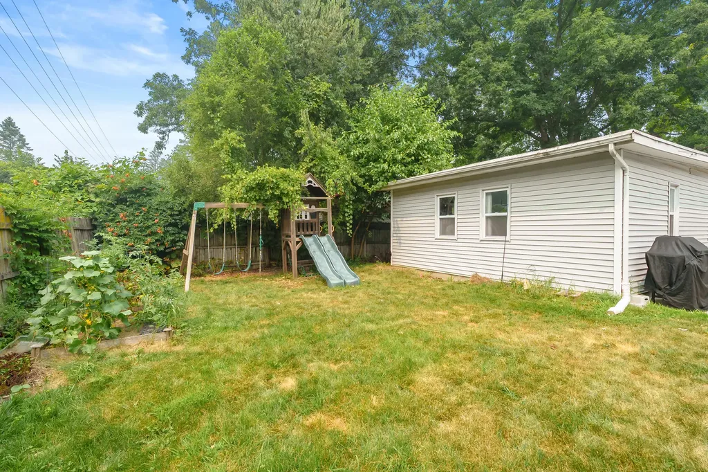2505 Sonora Street Kalamazoo Charter Township MI 49004