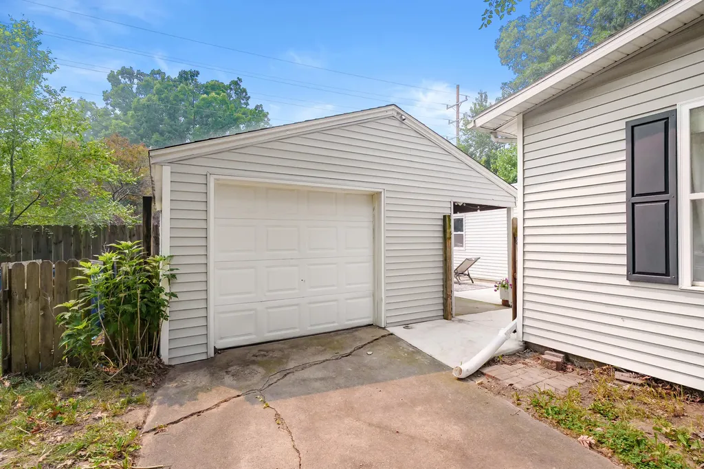 2505 Sonora Street Kalamazoo Charter Township MI 49004