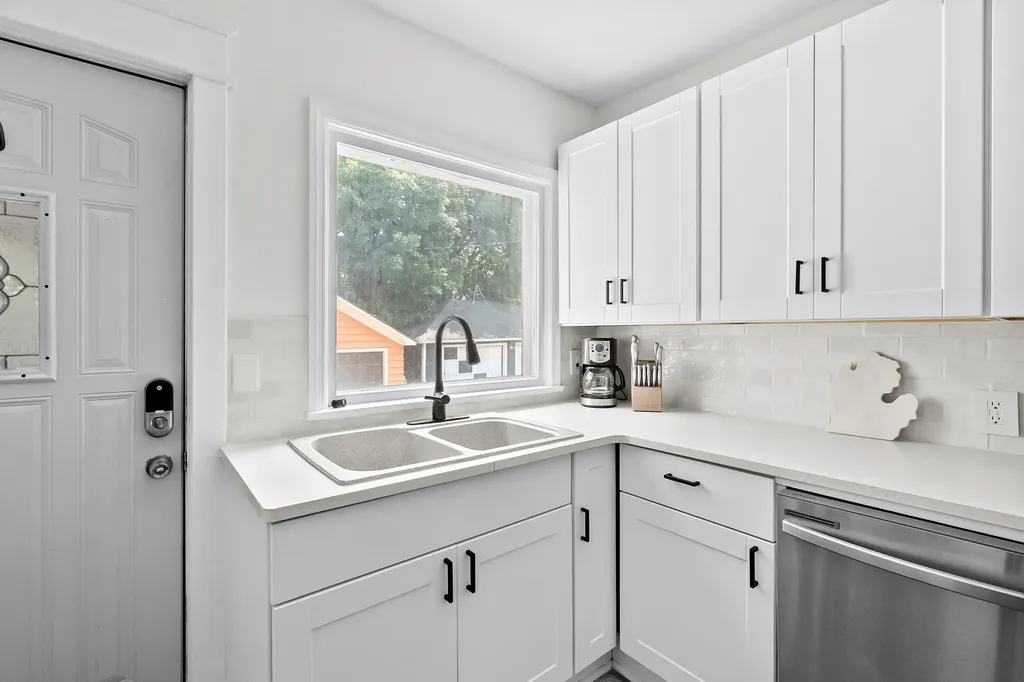 602 Woodward Avenue Kalamazoo City MI 49007