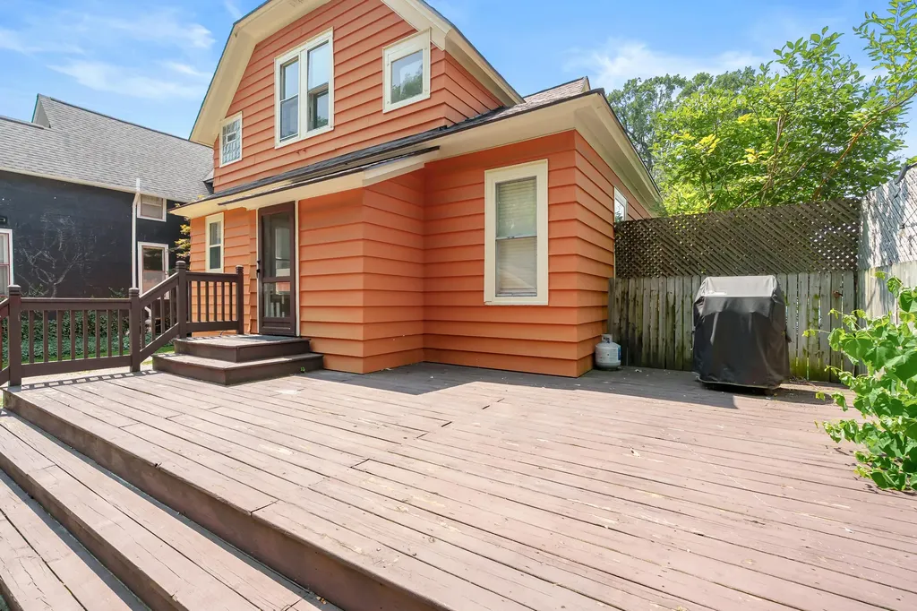 602 Woodward Avenue Kalamazoo City MI 49007