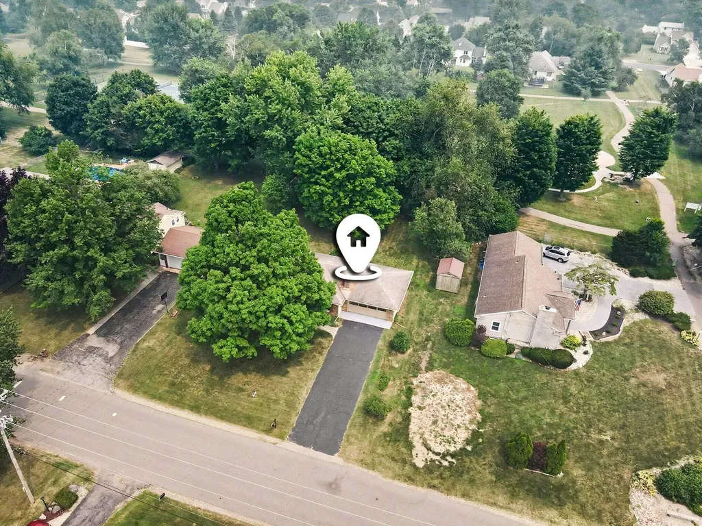 930 Piccadilly Road Kalamazoo City MI 49006