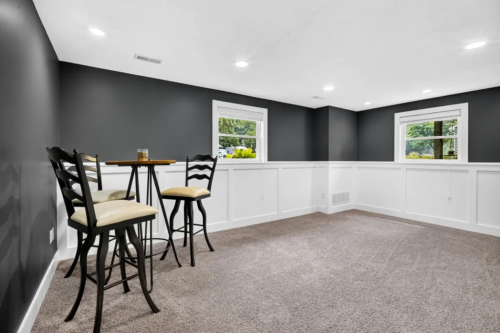 57380 Hamilton Drive Antwerp Township MI 49071