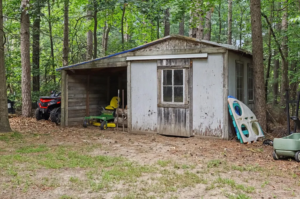 6690 Dennison Road Orangeville Township MI 49080